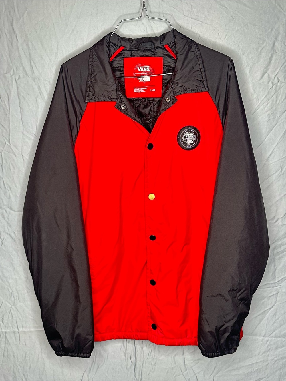 Vans x The North Face Red & Black Coach Jacket Men’s Large Windbreaker